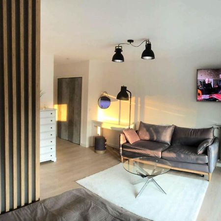Cozy Studio Apartment In Cannes - Ac-Self Check-In ภายนอก รูปภาพ